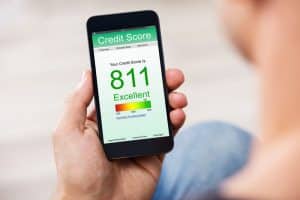 Does owing taxes affect credit score UK